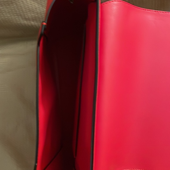 Charles&Keith backbag red - Picture 7 of 7